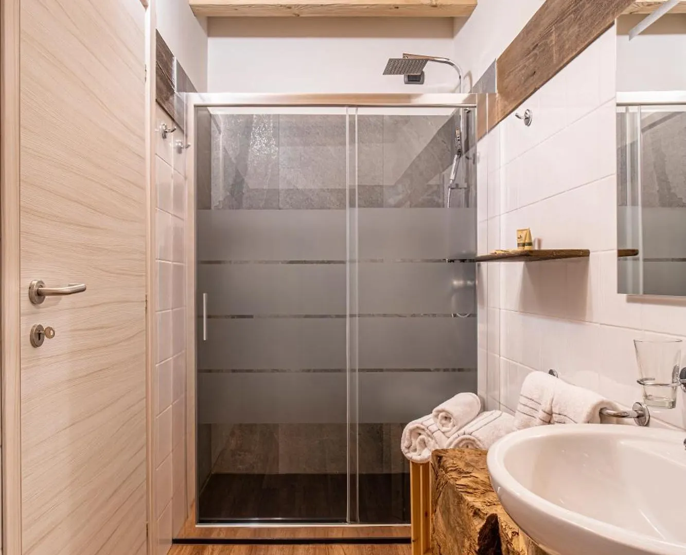 ファームステイ Agriturismo La Dolza Follina イタリア