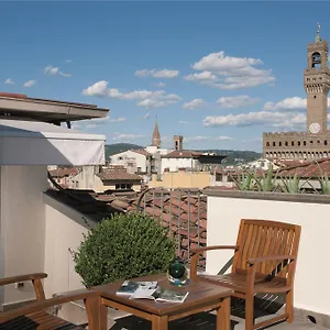 Gallery Art - Lungarno Collection Hotel Florenz
